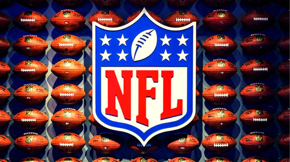 NFL Wall | NFL: Playoff Brackets, Game Updates, Patriots Dynasty Dies 