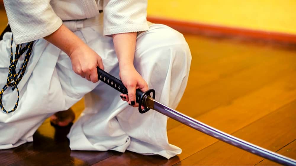 Samurai woman | Kansas Man Seeks Sword Fight with Ex-Wife to Settle Custody Battle | Featured