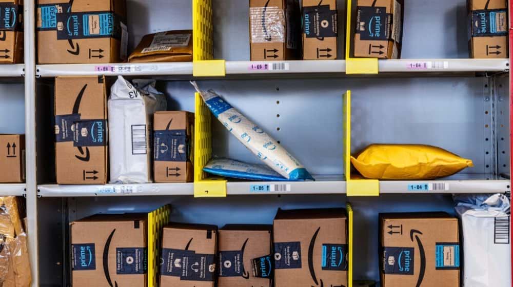 Amazon packages ready for shipping | Amazon to Hire 100,000 New Workers to Keep Up with Number of Orders From Coronavirus | Featured