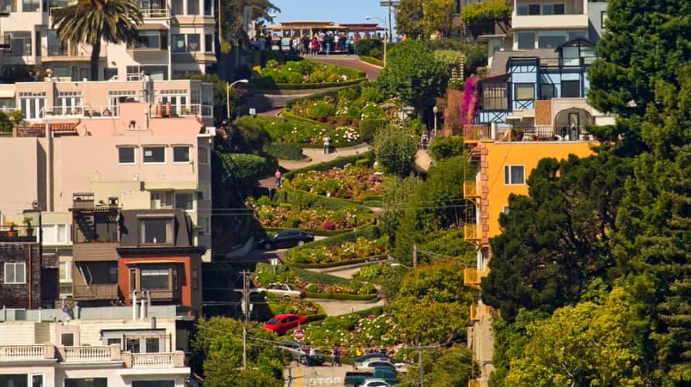 Lombard Street in San Francisco | San Francisco Mayor Orders Residents to Stay at Home Amid Coronavirus Outbreak | Featured