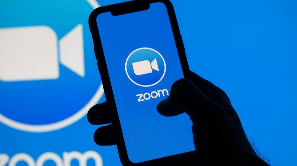 Zoom on mobile | Zoom Users Grow from 10 Million to 300 Million Despite Privacy Concerns | Featured