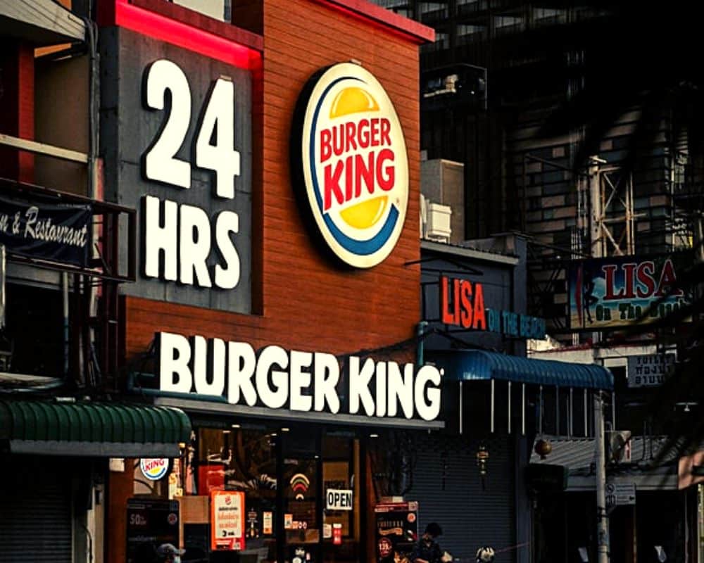 24 hrs Burger King | Coronavirus Forces Fast-Food Chains to Pause Feuds, Reach Truce