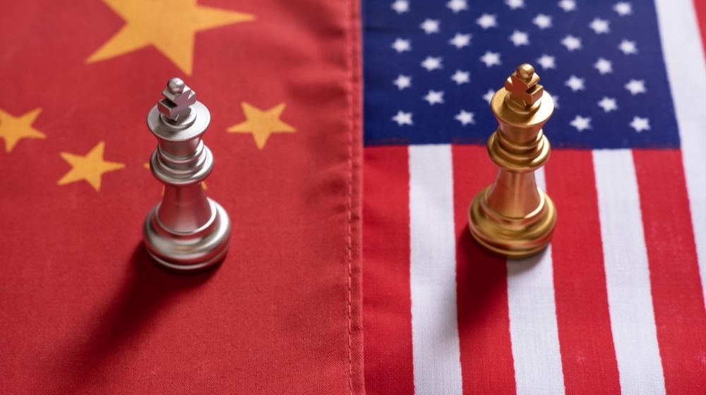 Chess Game, Two King Stand Confront on China and US National Flags | US Orders Chinese Consulate to Close | Featured