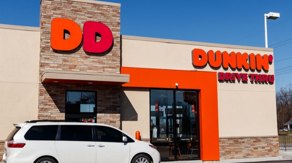 Dunkin' Donuts Retail Location | Dunkin Donuts Announces Permanent Closing of 450 Stores | Featured