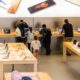 Unidentified People in The Apple Store | Customers Can Now Book In-Person Appointments with Apple | Featured