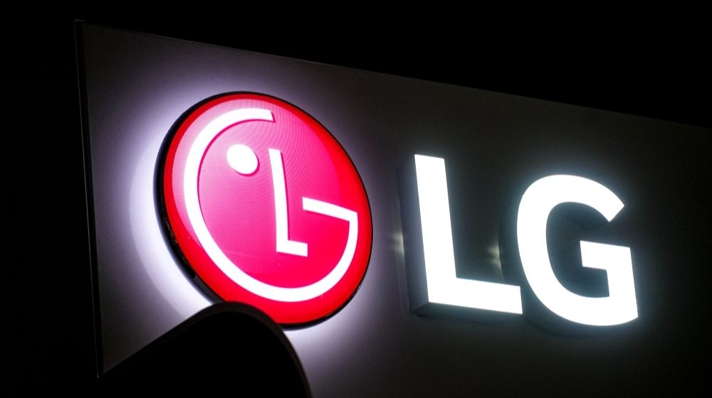South Korean Multinational Electronics Company, LG Electronics | LG Electronics to Release Air-Purifying Mask That Runs on Battery | Featured