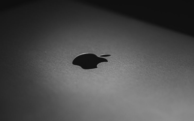Surface of an Apple | Apple Marina Bay Sands, World’s First Floating Apple Store, to Open Soon