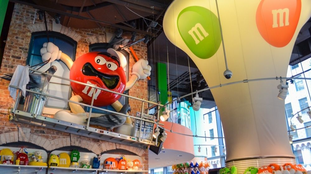 Inside the M&M's World on a Times Square New York | M&M’s to Release Classic and Peanut Mix – Three Flavors in One Bag | Featured