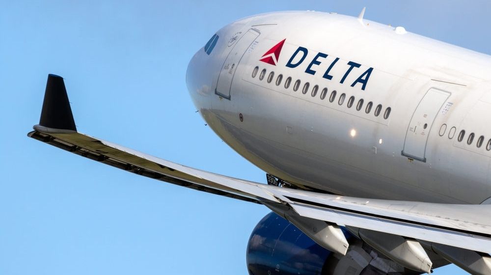Delta Air Lines Airbus A330 Passenger Plane | Delta CEO on Middle Seat Policy: “We Haven’t Decided When Next Year Is the Right Time to Start to Sell the Middle Seat” | Featured