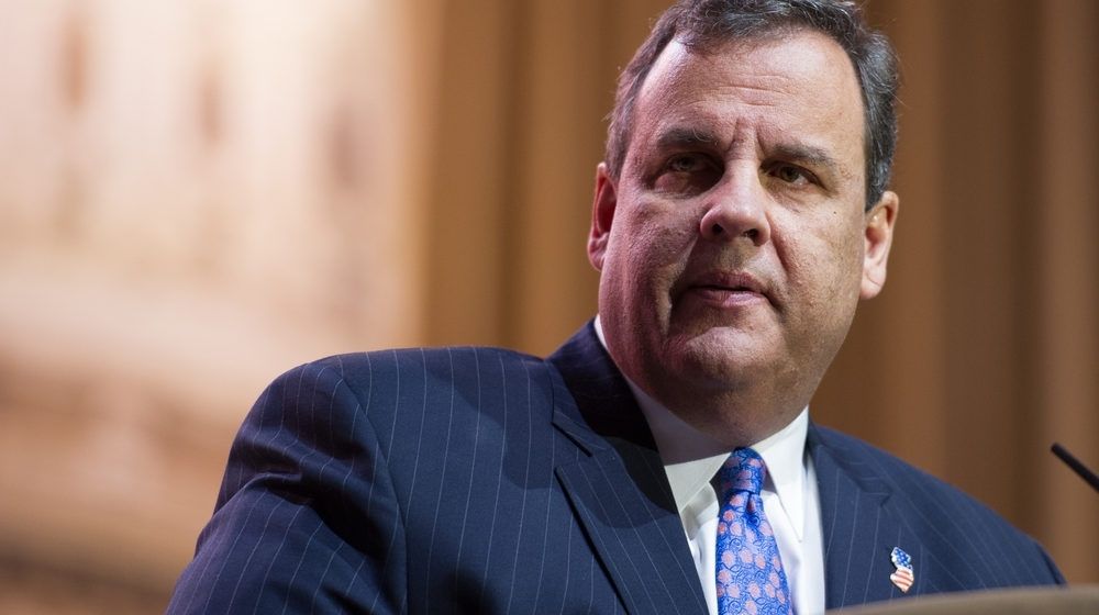 New Jersey Governor Chris Christie | New Jersey Gov. Chris Christie Regrets Not Wearing a Mask to the White House | Featured