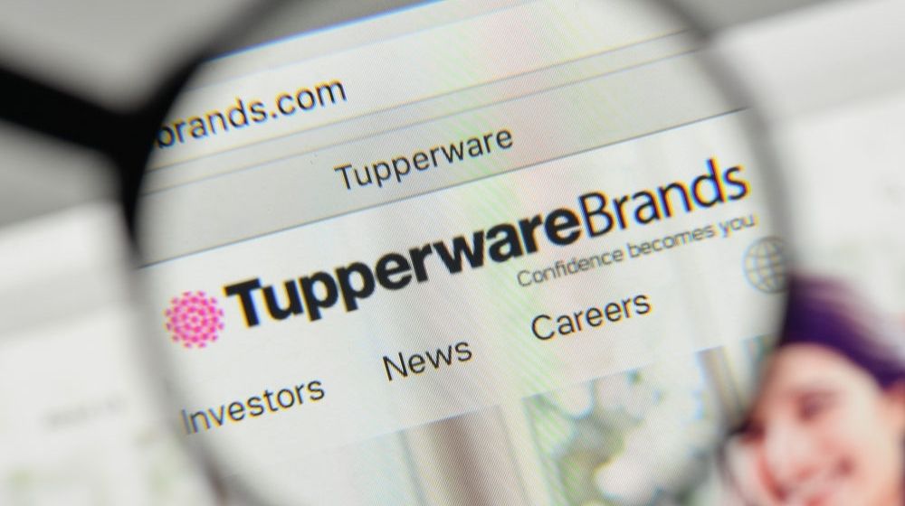 Tupperware Brands Logo on the Website Homepage | Tupperware’s Stock Rises Amid COVID-19 Pandemic | Featured