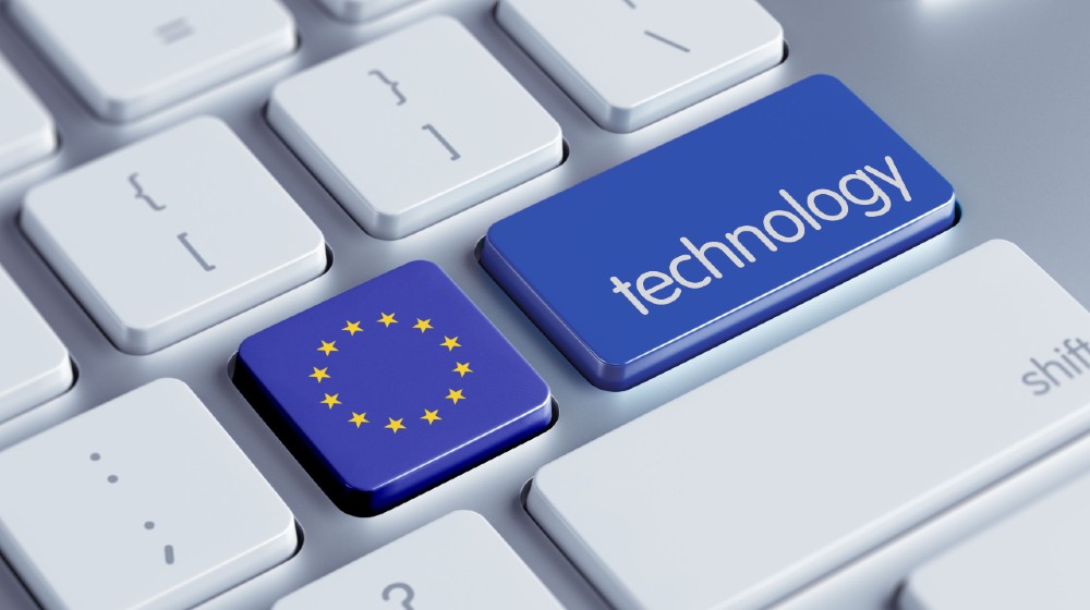 European Union High Resolution Technology Concept-ss-featured