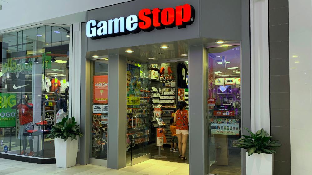 Game Stop store in CambridgeSide mall-Reddit Users Battle Wall Street-ss-featured