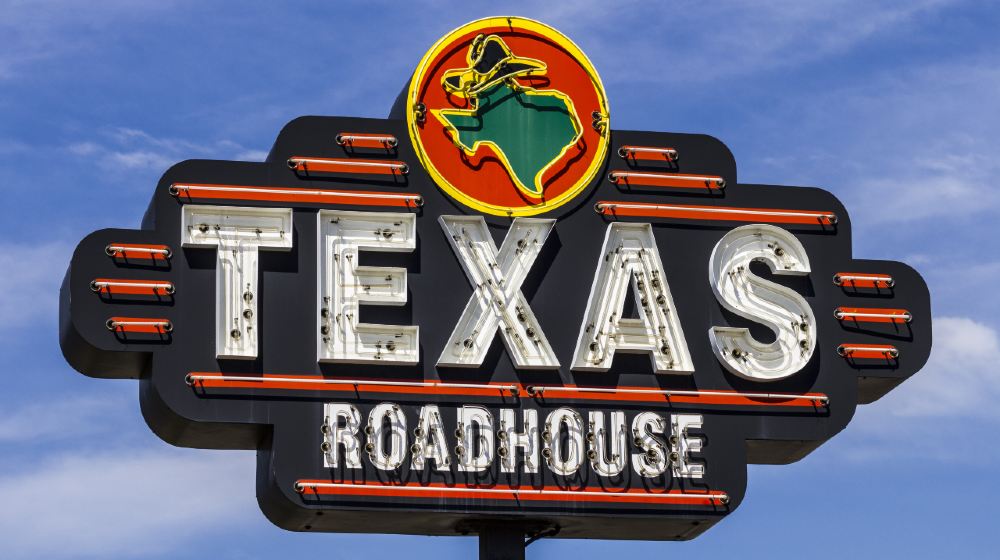Texas Roadhouse Restaurant Location. Texas Roadhouse is a Legendary Steak Restaurant III-Texas Roadhouse CEO-ss-featured