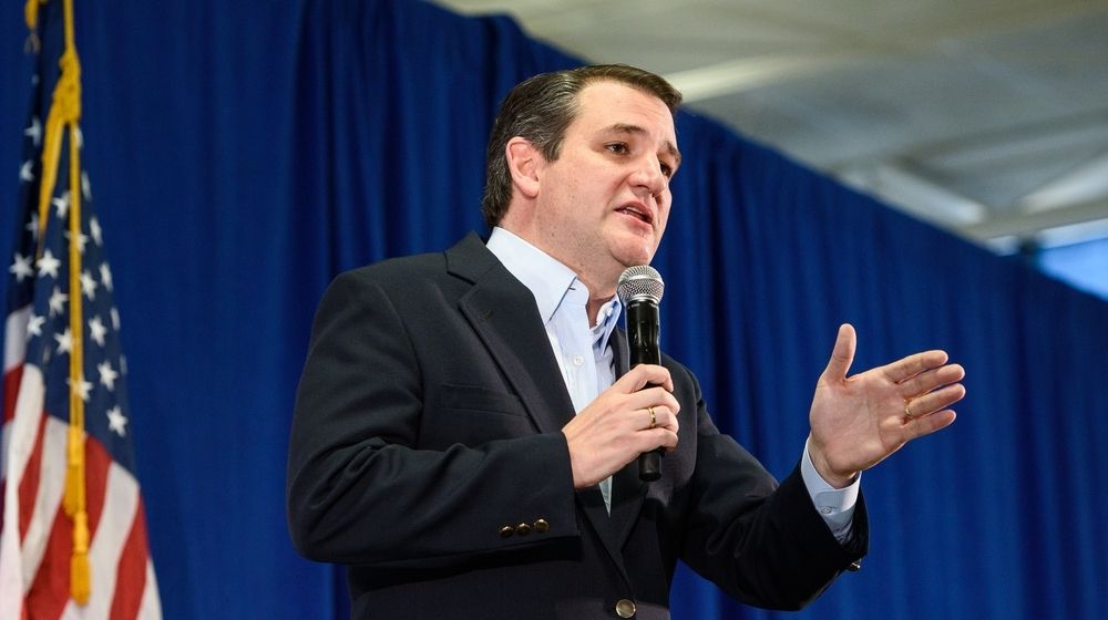 Ted Cruz Calls B.S. on Biden and Harris Not Visiting The Border During Crisis-ss-Featured