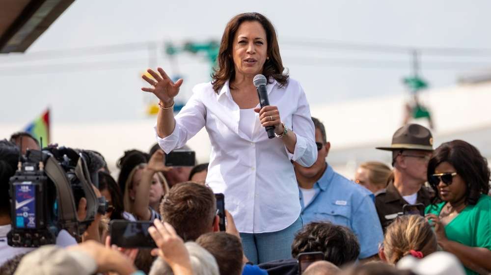 Kamala's Staff is Imploding After Reports of Low Morale and Internal Tensions -ss-Featured