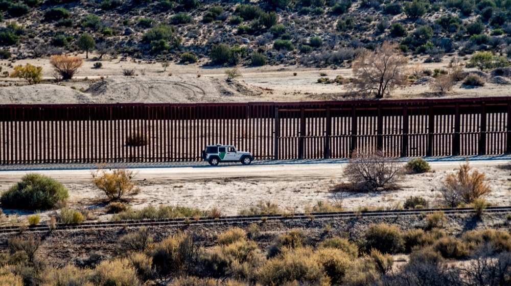 Border Crisis Over 200,000 Migrants Encounters at the Southern Border for August-ss-Featured