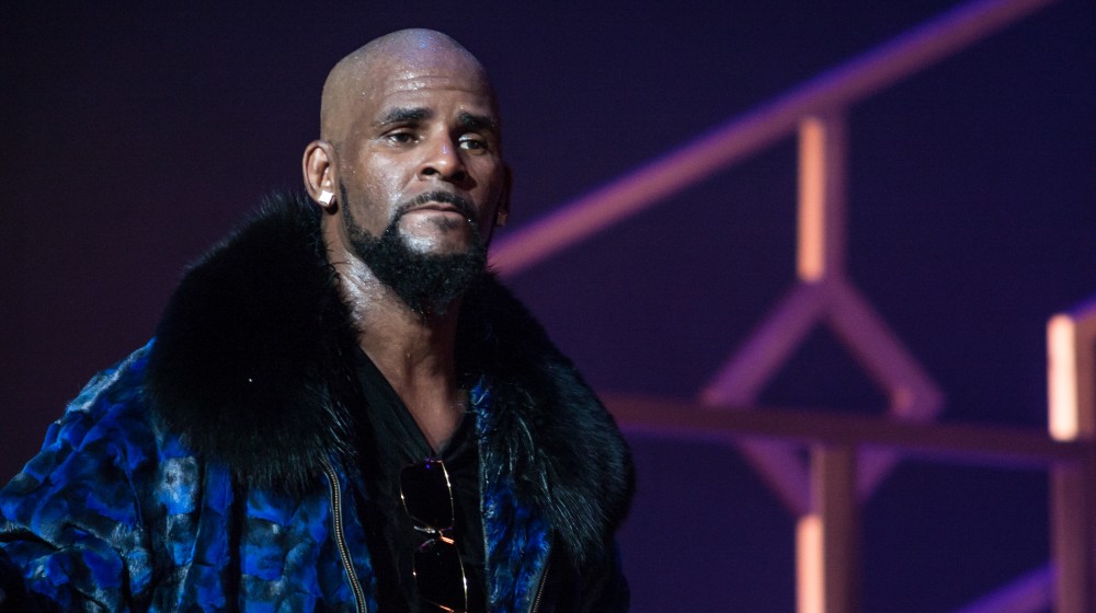 R Kelly Performs on stage at the FOX Theater | R. Kelly Found Guilty Of Racketeering and Sex Trafficking | featured
