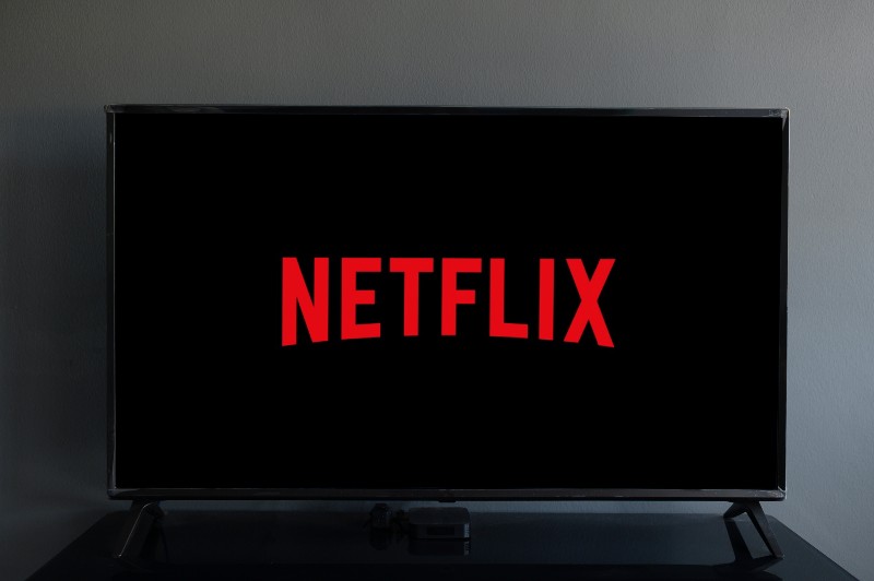 Netflix logo on LG TV. Netflix-CNN 5 Things