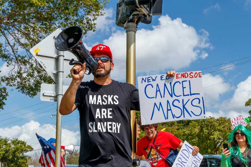 Protest of Broward County Government EO mandate of Covid-19 Coronavirus pandemic face mask-CNN 5 Things