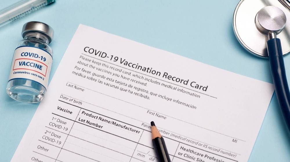 San Francisco Now Requires 5-Year-Olds to Show Vaccination Cards-ss-Featured
