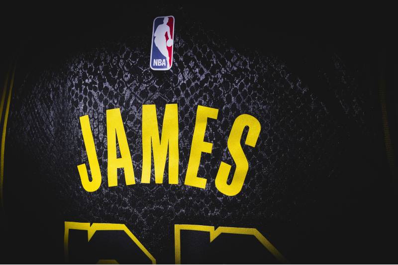 jersey basketball James LeBron-CNN 5 Things