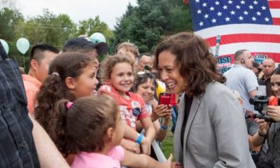 Kamala heads to L.A. after being around Infected Staffer-ss-Featured