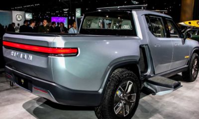 Rivian R1T Pickup truck is an all electric vehicle shown at the New York International Auto Show 2019 | EV Rivian R1T Wins 2022 MotorTrend Truck of the Year Award | featured