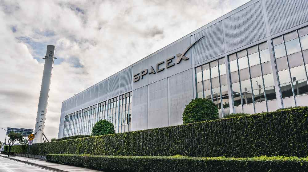 SpaceX (Space Exploration Technologies Corp | Elon Musk’s SpaceX Registers 132 COVID Workplace Cases | featured