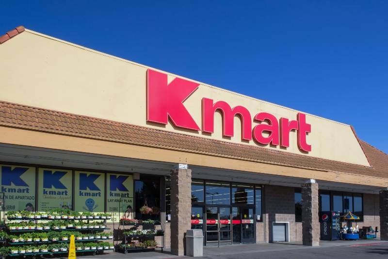 Kmart retail store exterior | Kmart Stores, Bluelight Special Owned the 1990s
