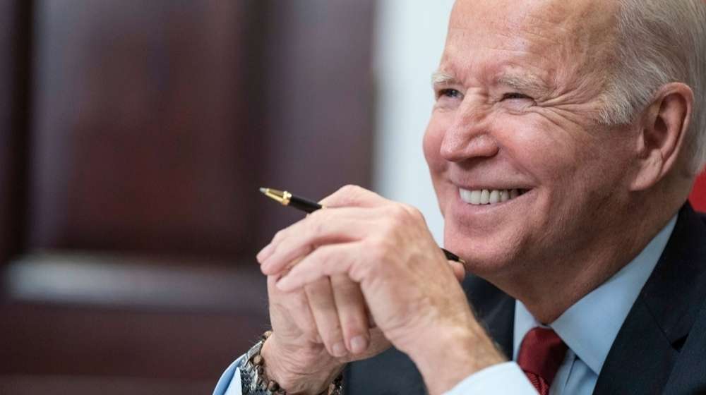 Biden uses Russian Invasion into Ukraine to Push that he can Unite America-ss-Featured