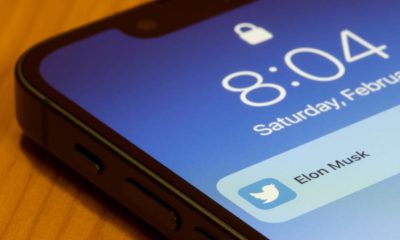 Notification showing a new tweet from Elon Musk is seen on the lock screen of an iPhone | Elon Musk Seriously Considering Making New Social Media App | featured