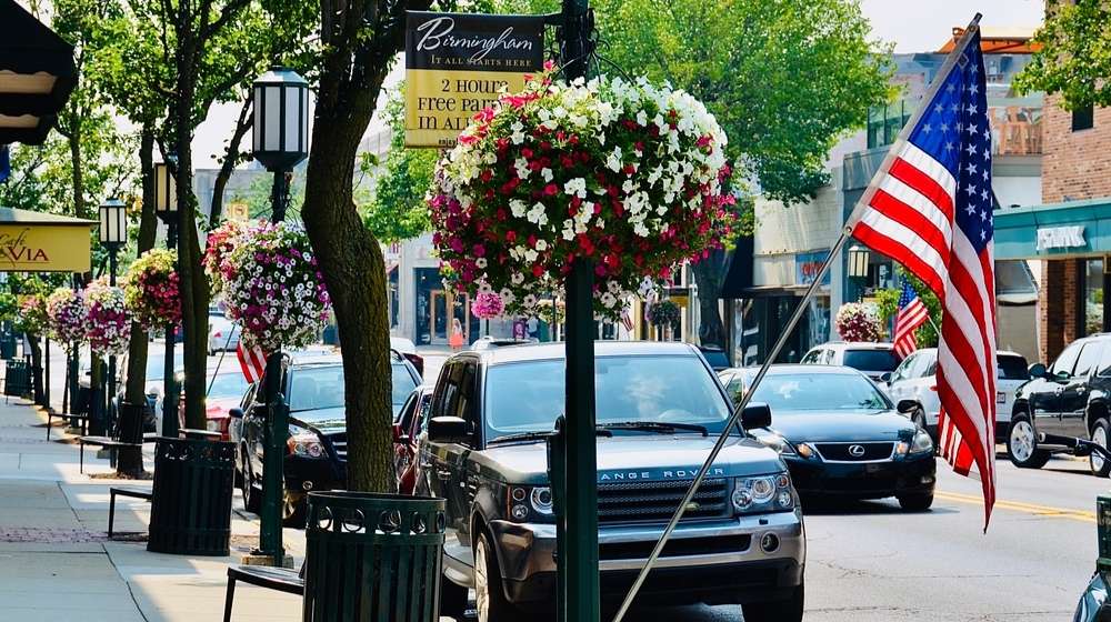 A street in Birmingham, Michigan-Free Community College Tution for Michigan Residents Over 25-ss-Featured