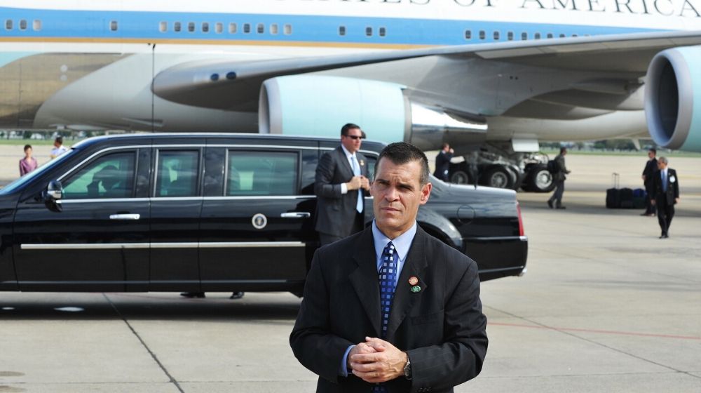 Airport | How Trump's Surprise Thanksgiving to Afghanistan Was Kept Under Wraps | Featured