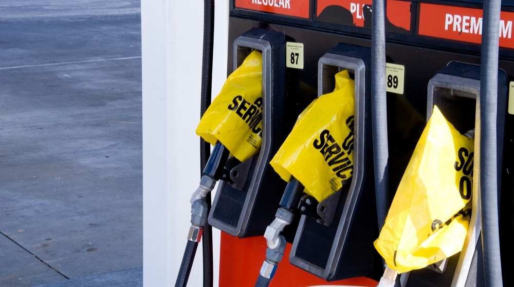 Gas stations out of fuel -Biden's America Panic Rises as Gas Stations Run Dry of Fuel -ss-Featured