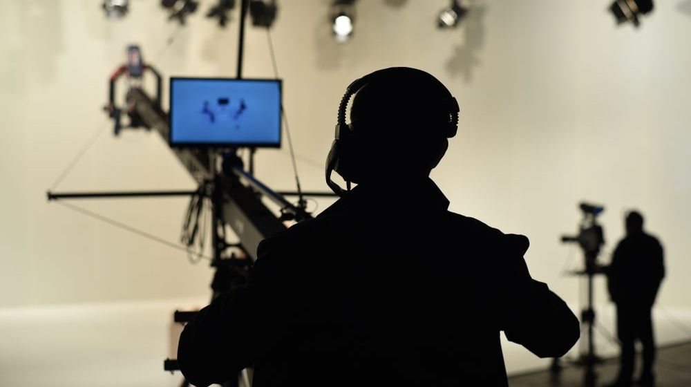 Cameraman on TV Show | “The Price Is Right” Resumes Production; Follows COVID-19 Protocols | Featured