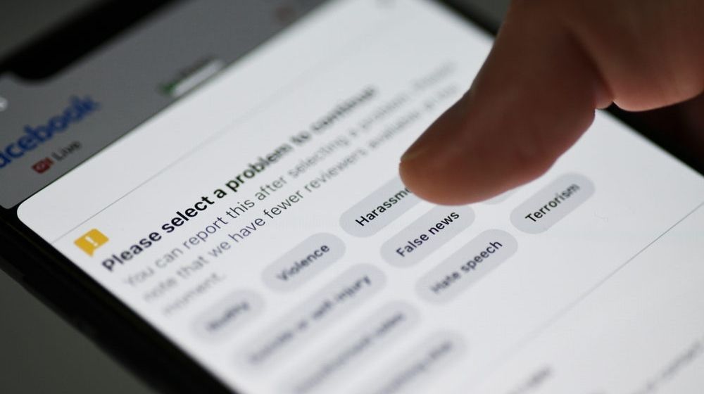 Reporting False News on Facebook App | La Crosse GOP says Facebook is Interfering with Election by Blocking Posts over Misinformation | Featured