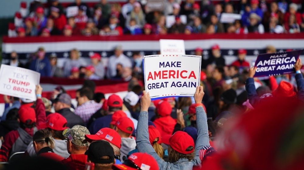 President Donald Trump Supporters Holding Up A Signs | First Twitter, Now Facebook Censoring Pro-Trump Groups | Featured