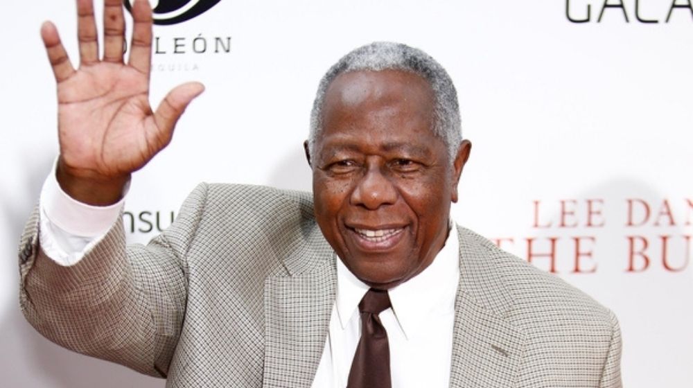 Former Major League Baseball player Hank Aaron-Baseball Hall of Famer Hank Aaron Dies at 86-ss-Featured