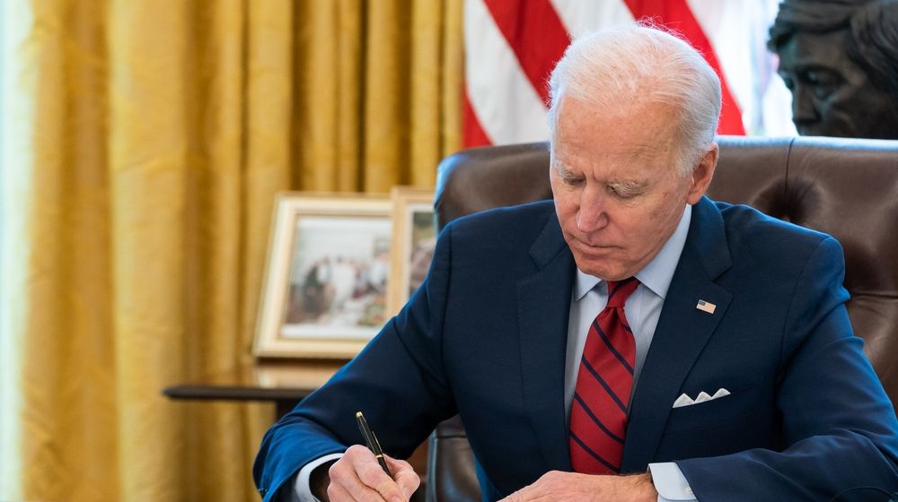 Inflation Goes Up After Biden Signs "Inflation Reduction Act"