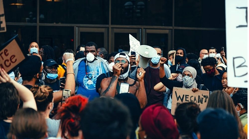 People protest for Black Lives Matter | Minneapolis Reeling from Week of Violence | Featured