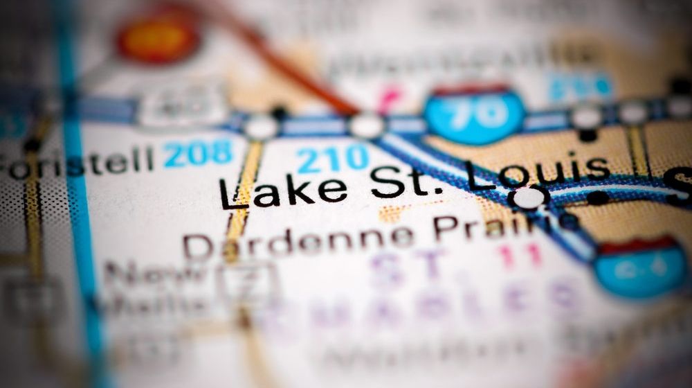 Lake St. Louis Missouri USA on a Geography Map | Missouri Voter Collapses at Polling Station on Election Day | Featured