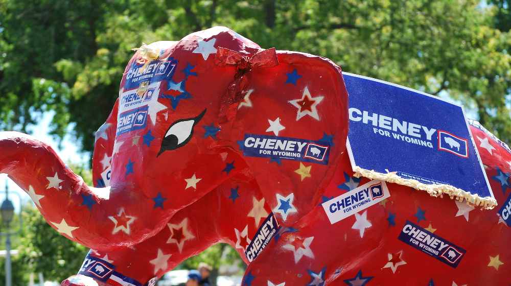 Liz Cheney campaign parade for office in Casper | Rep. Liz Cheney Says Trump ‘Clearly Unfit For Future Office’ | featured
