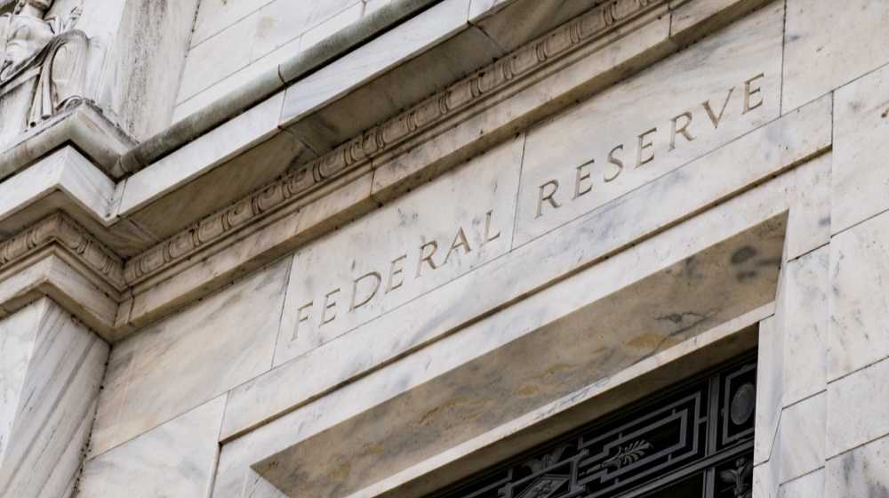 PCE Goes Up 4.9% in April, Indicates Possible Deceleration in Price Hikes-ss-Featured