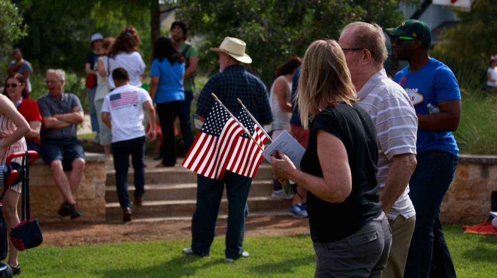 People in Austin Texas-Many Texans are Skeptical of Vaccine Here's Why -ss-Featured