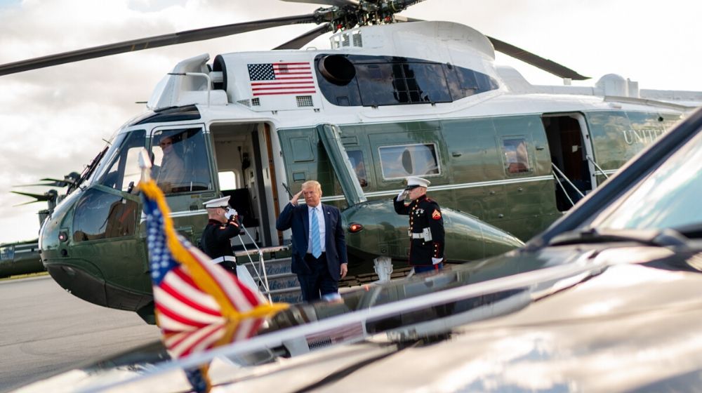 Donald Trump arrived at Miami Executive Airport | Iraq Scales Down Threats to Expel US Forces After Trump Reaction | Featured