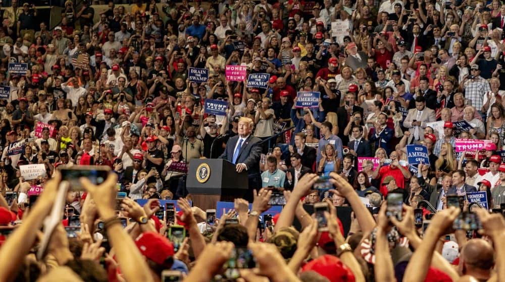 Make America Great rally | Ohio Democrat's Daughter Yelled Obscenities and Resisted Arrest Outside Trump Rally | Featured