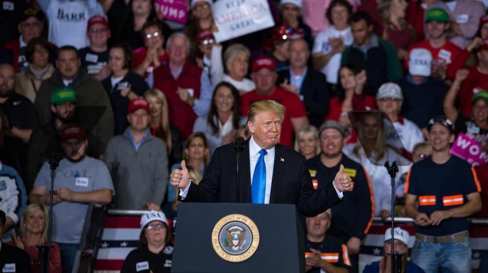 President Donald Trump gives the Crowd a Double Thumbs Up | Trump Campaign Criticizes First Night of Democratic National Convention, Calls It a “Hollywood-Produced Infomercial” | Featured