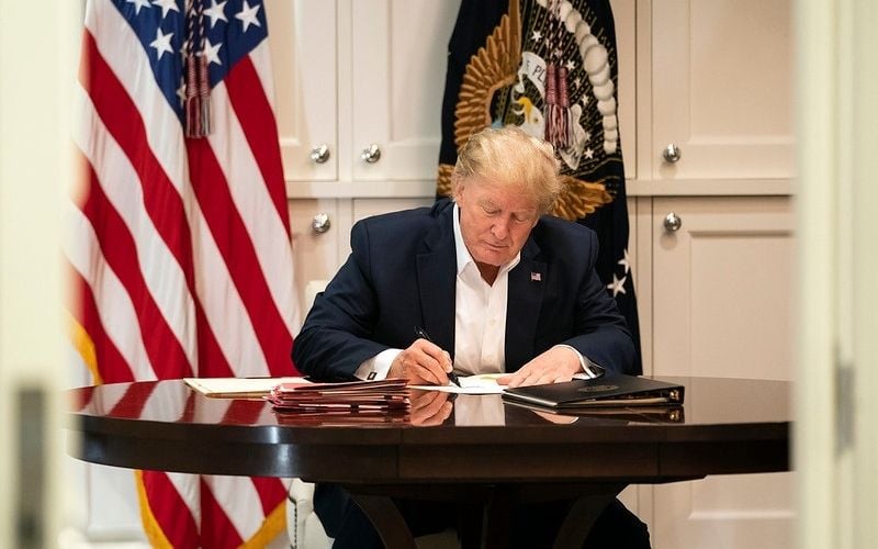 President Trump Works at Walter Reed | President Trump Gets Back on the Campaign Trail