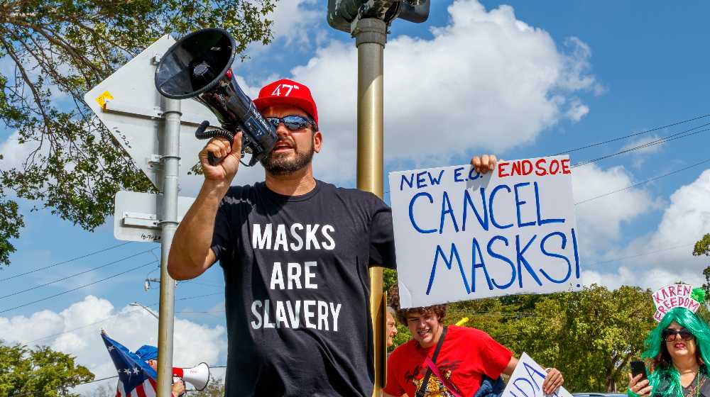 Protest of Broward County Government EO mandate of Covid-19 Coronavirus pandemic face mask | Florida Fines Leon County $3.5m for Pushing Vaccine Mandate | featured